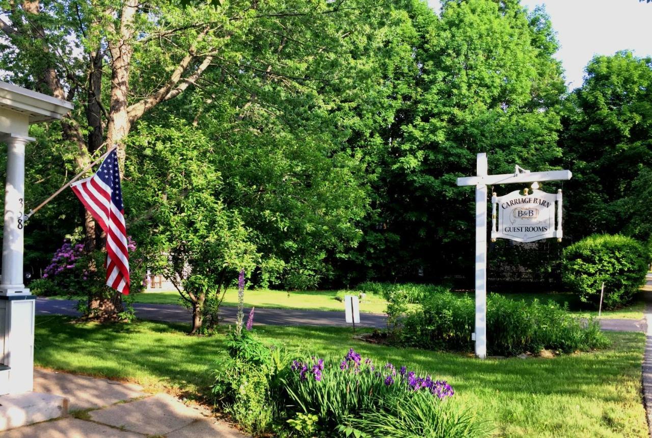 Carriage Barn Inn Keene Extérieur photo