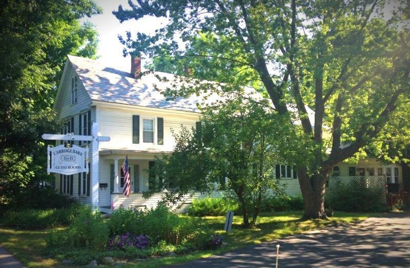 Carriage Barn Inn Keene Extérieur photo